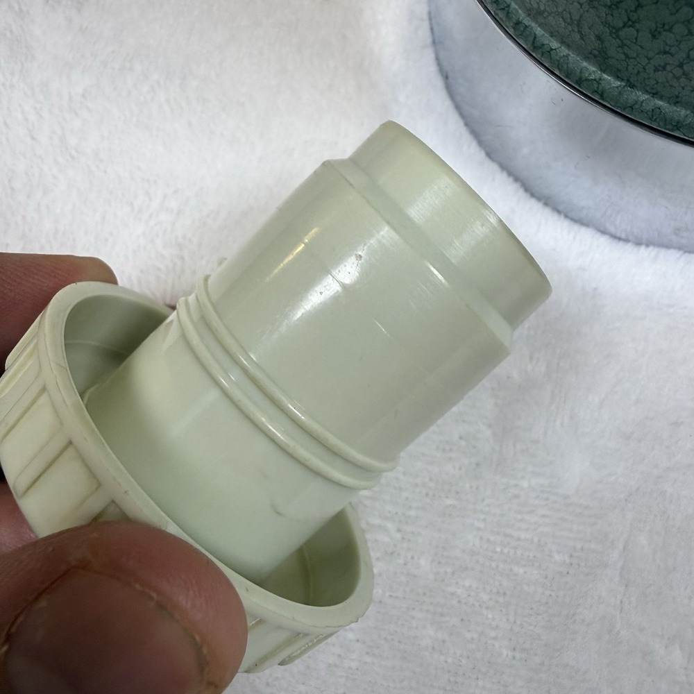 Vintage 1976 Aladdin Stanley A-944C Thermos Vacuum Bottle Green USA w/ Case - Picture 12 of 15